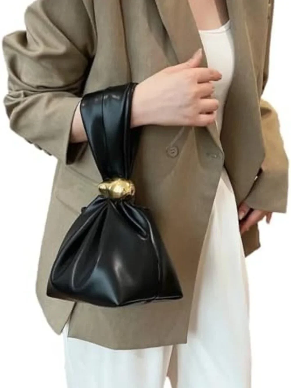 Chic Small PU Wristlet Purse for Women with Gold Accents & Stylish Earring